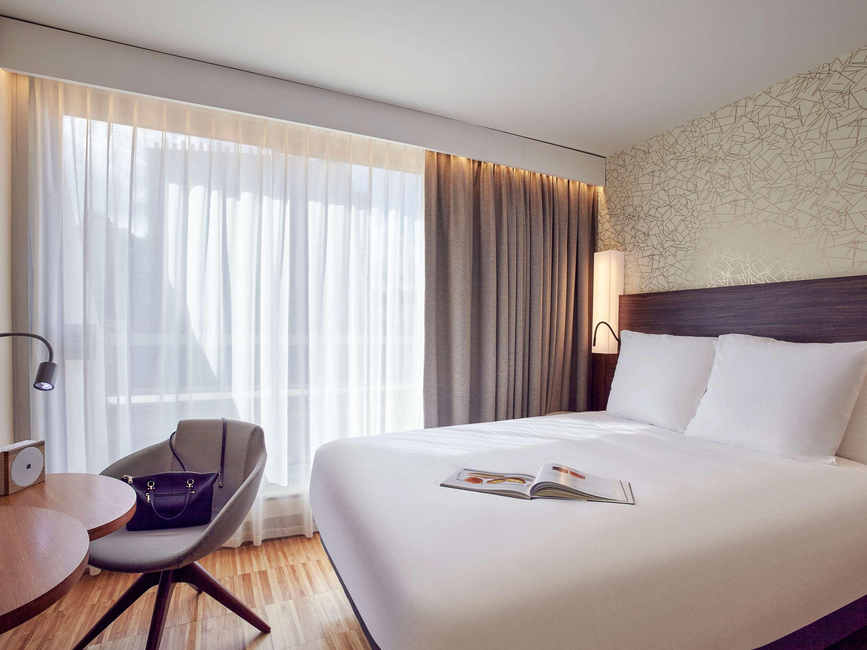 Mercure Paris Arc De Triomphe Etoile Exterior photo